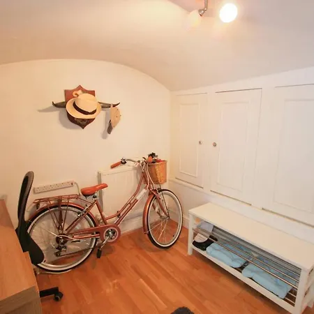 Clifton 2 Bedroom Apartment With Garden Lägenhet *